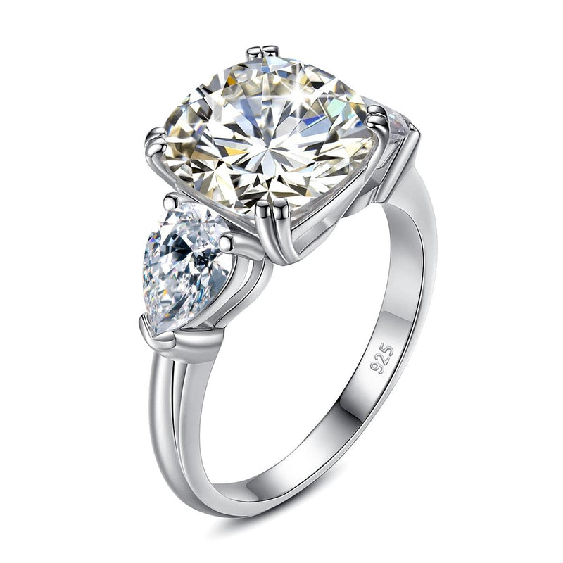 Luxurious 5 Carat Moissanite Silver Statement Ring - Lucid Fantasy 