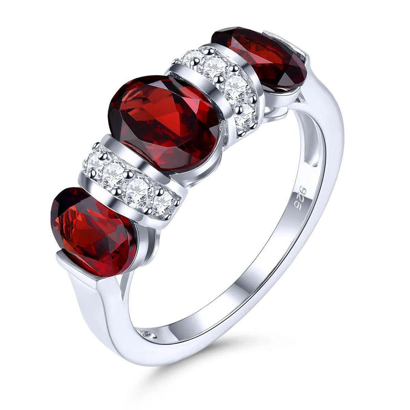 Luxurious Vintage Natural Red Garnet & S925 Silver Ring - 3.8 Carats Classic Jewelry - Lucid Fantasy 