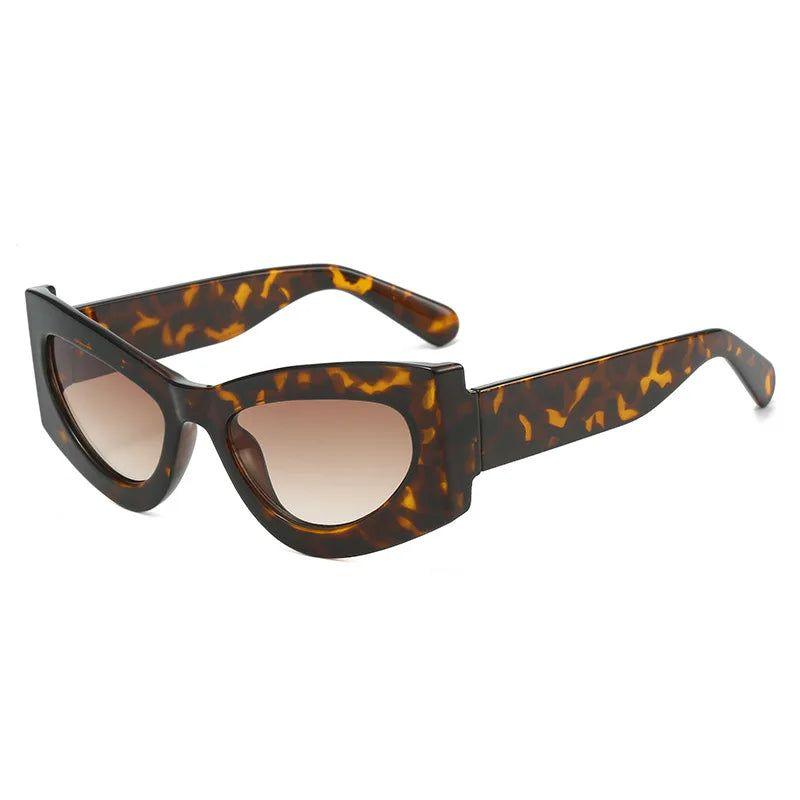 Stylish Retro Leopard Print Cat Eye Sunglasses with UV400 Protection and Gradient Lenses - Lucid Fantasy 