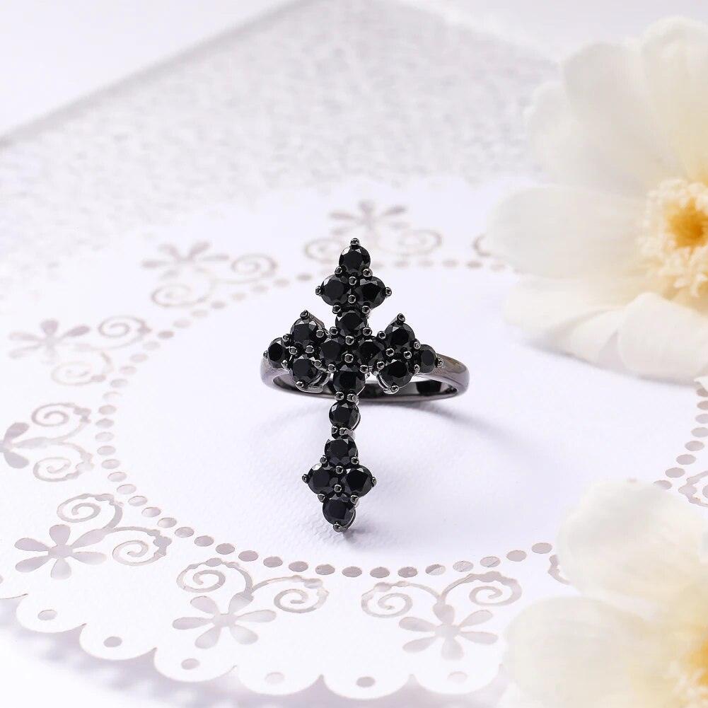 Timeless Vintage 925 Sterling Silver Cross Ring Set with 2.4 Carats of Authentic Black Spinel Stones - Lucid Fantasy 