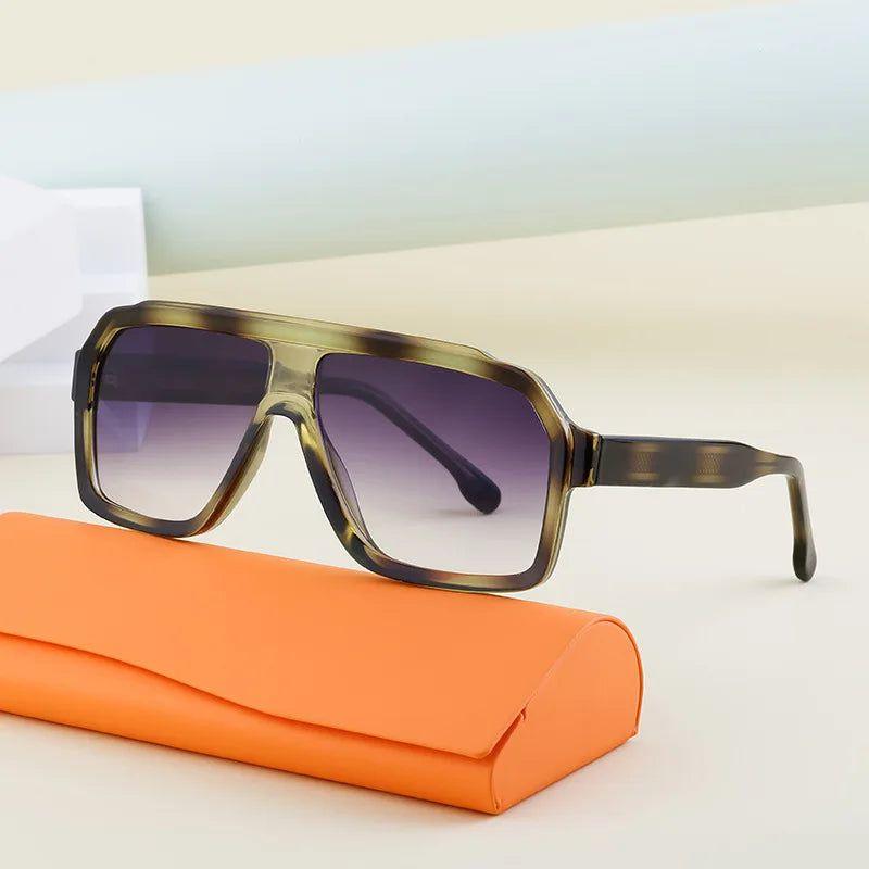 Trendy Oversized UV400 Pilot Sunglasses for Fashion Enthusiasts - Lucid Fantasy 