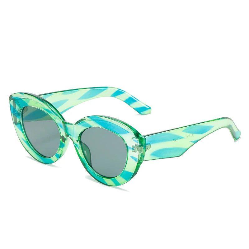 Vibrant Retro Cat Eye Sunglasses with UV400 Protection for Ultimate Style - Lucid Fantasy 