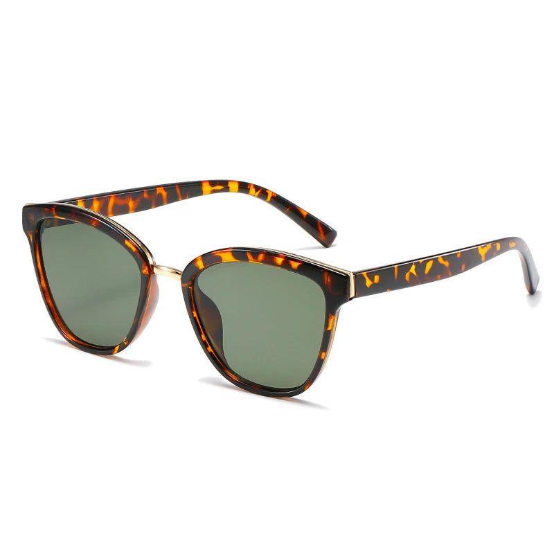 Vibrant Retro Cat Eye Sunglasses with UV400 Protection - Lucid Fantasy 