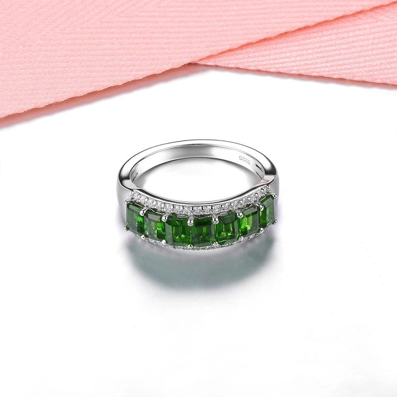 Vintage-Inspired Natural Chrome Diopside Silver Ring with 1.6 Carats of Vivid Green Elegance - Lucid Fantasy 