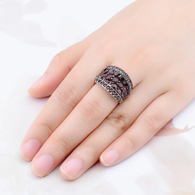 Vintage-Inspired Sterling Silver Garnet Ring with 5.5ct Gemstone Elegance - Lucid Fantasy 