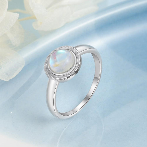 925 Sterling Silver Rainbow Moonstone Solitaire Ring