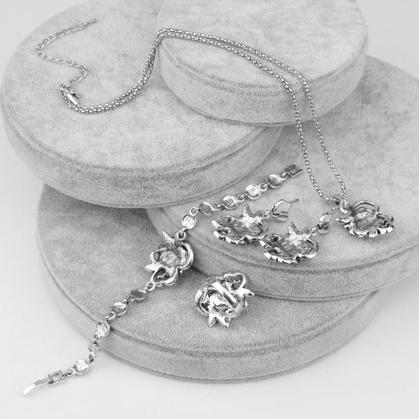 Vintage Design Silver Rose Jewelry Set