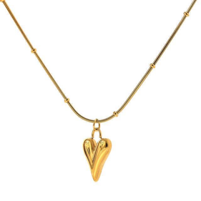 Elegant Gold-Plated Heart Pendant Chain Necklace with Luxe Design - Lucid Fantasy 