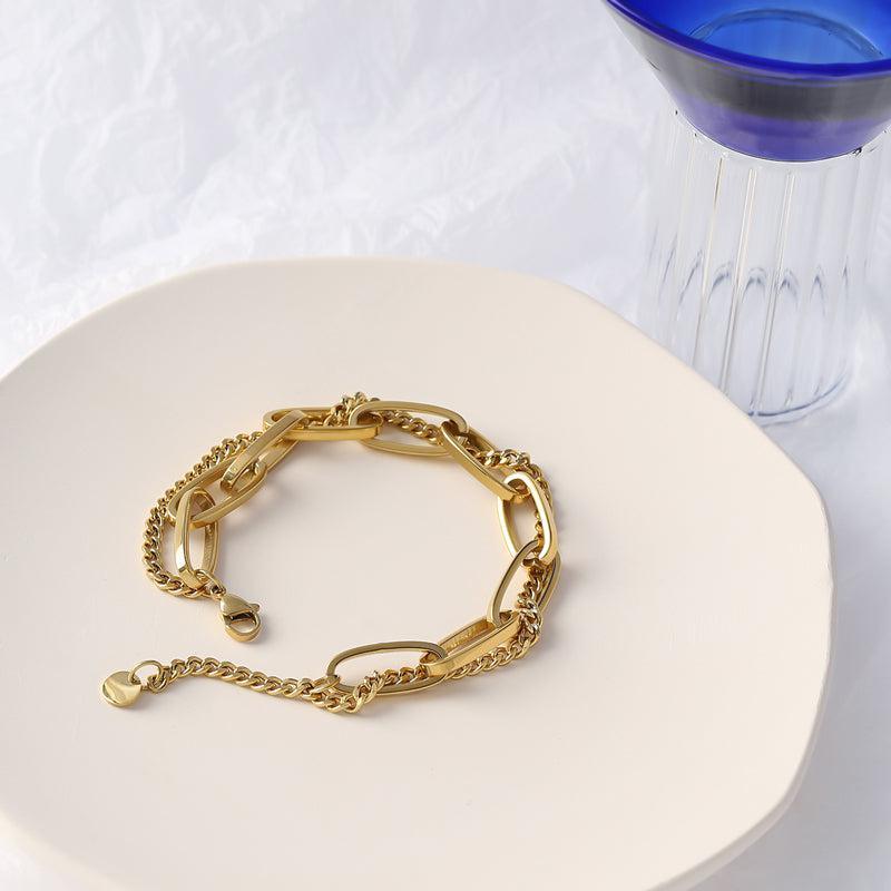 Elegant Interlaced Gold Chain Bracelet - Lucid Fantasy 