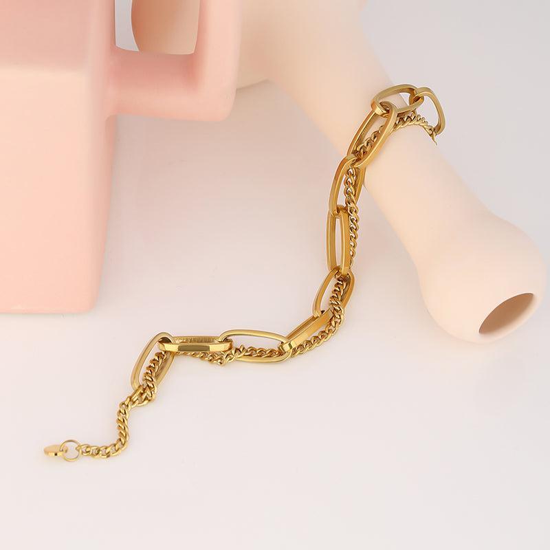 Elegant Interlaced Gold Chain Bracelet - Lucid Fantasy 