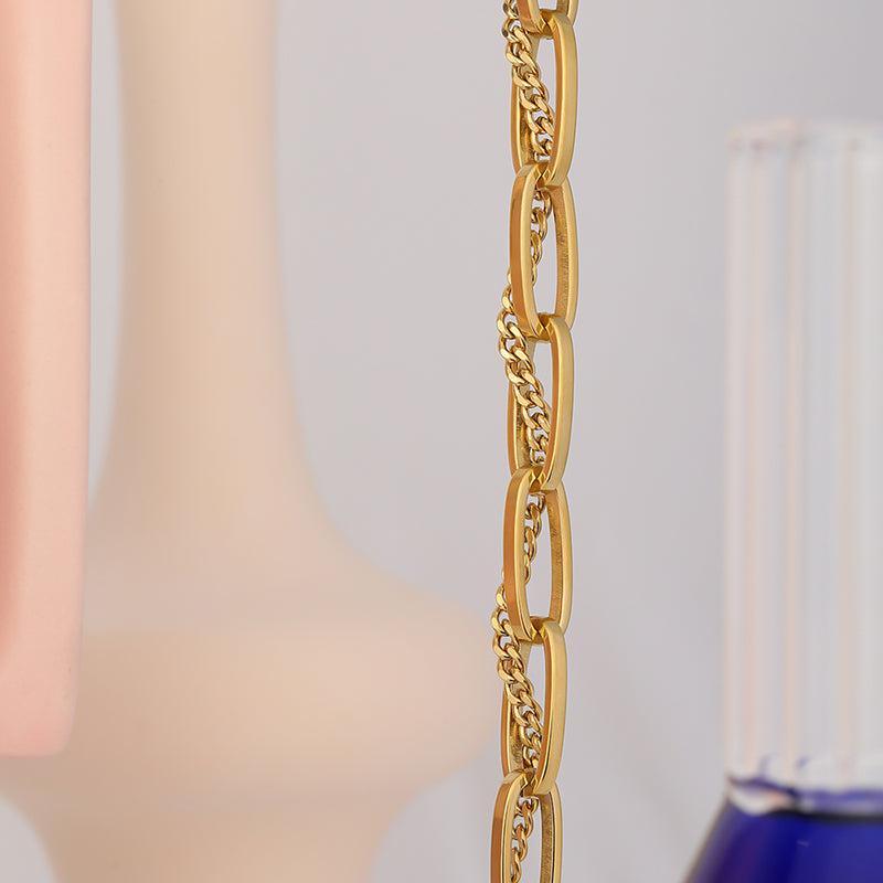 Elegant Interlaced Gold Chain Bracelet - Lucid Fantasy 