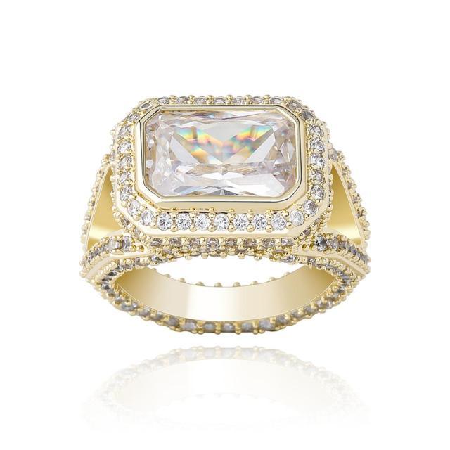 Exquisite Retro-Inspired CZ Halo Statement Ring - Lucid Fantasy 