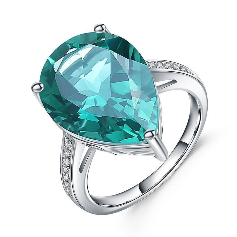 Luxurious Sterling Silver Emerald & Zirconia Statement Ring - Lucid Fantasy 